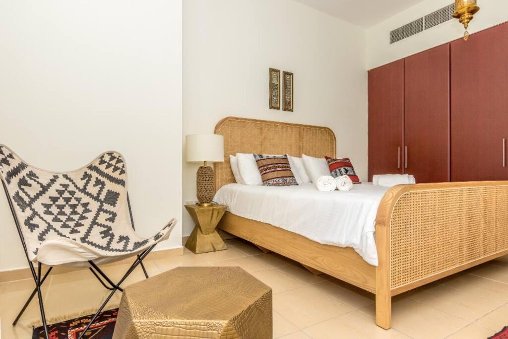 The Premium Jbr Sea View Luxury Suite Awarded "Traveller Award 2025" Dubai Buitenkant foto